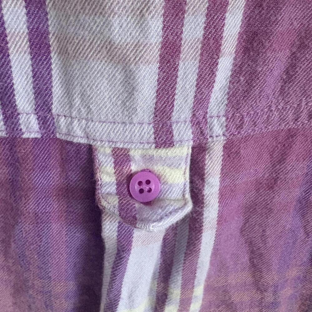 The North Face | Women’s Purple Lavender Plaid Soft Flannel Button Up Shirt Sz M - Picture 8 of 8